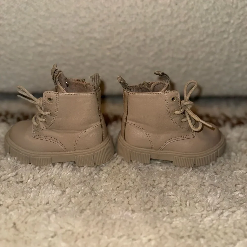 ZARA Baby Combat Boots - Picture 7 of 10